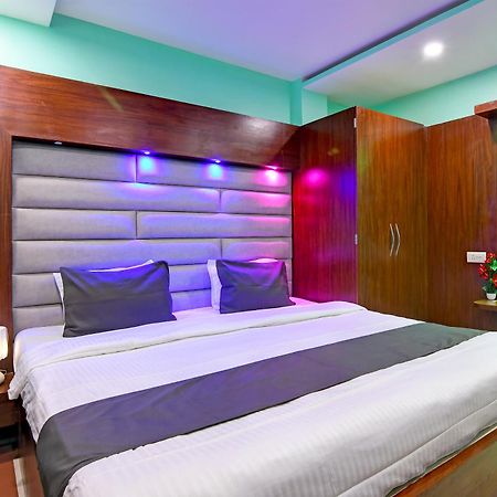 Hotel Ashray Puri Zewnętrze zdjęcie