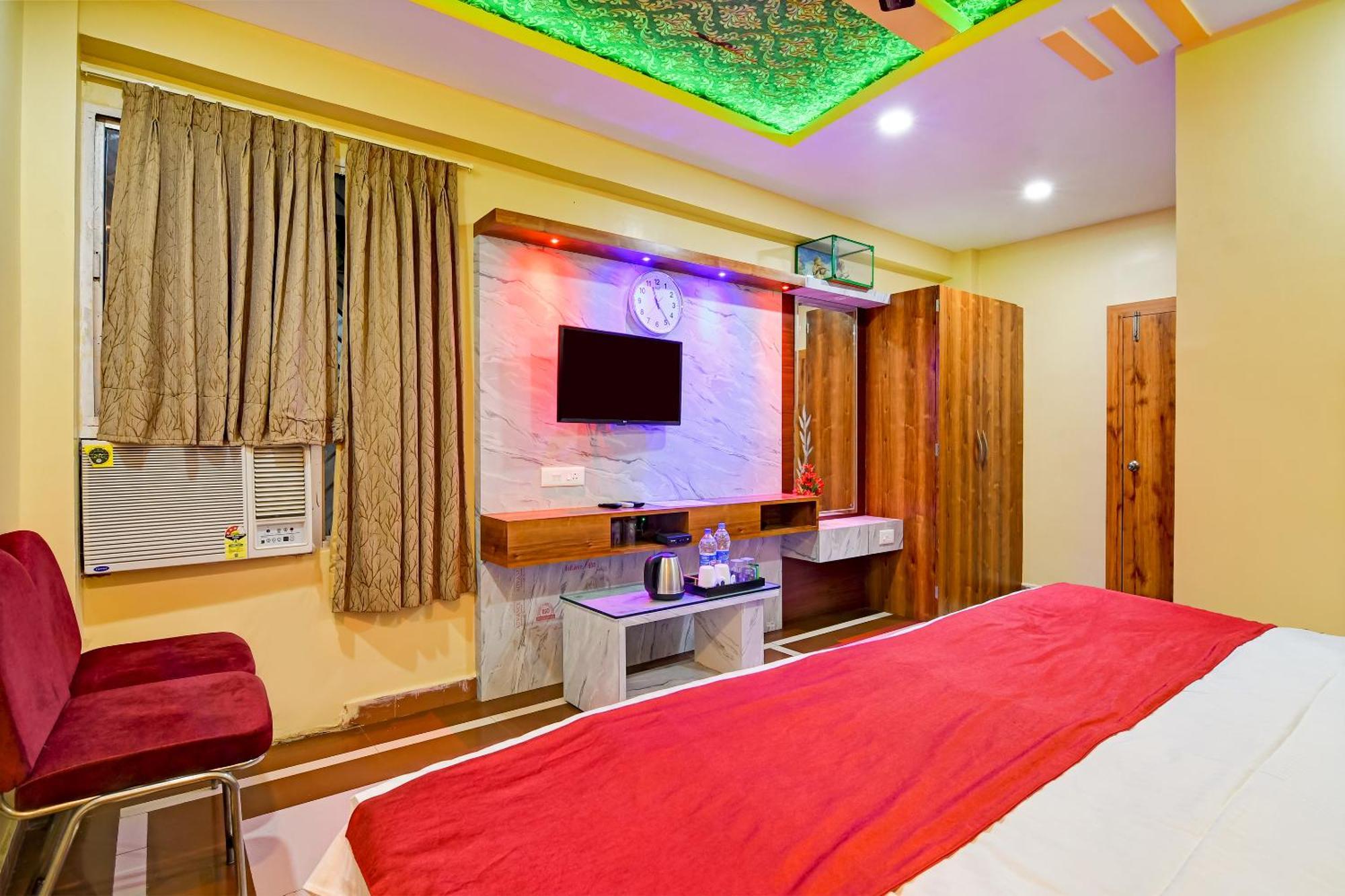 Hotel Ashray Puri Zewnętrze zdjęcie
